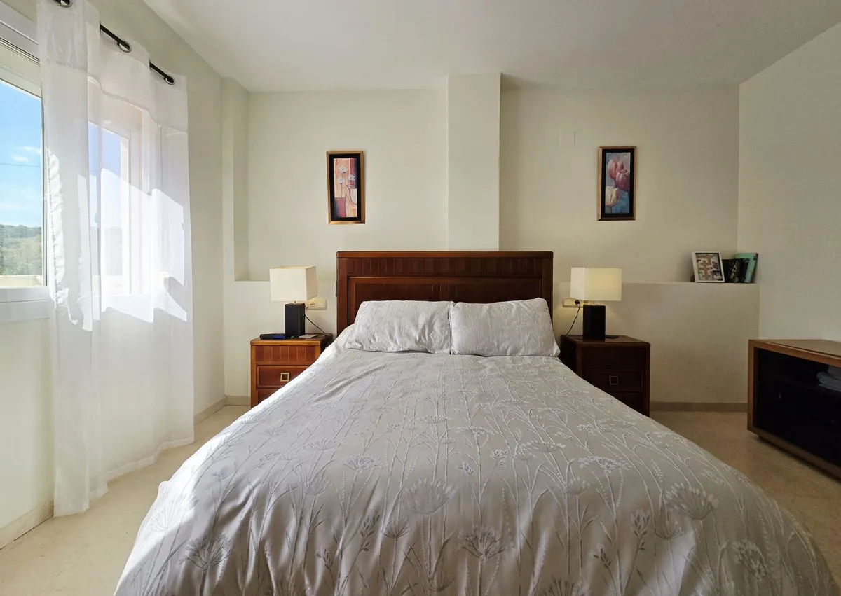 c656f800-a2e0-4ce2-804b-0f71e25988c2