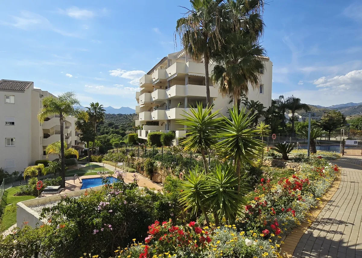 f72c4e13-7043-4ac4-a9f4-425d010990bf