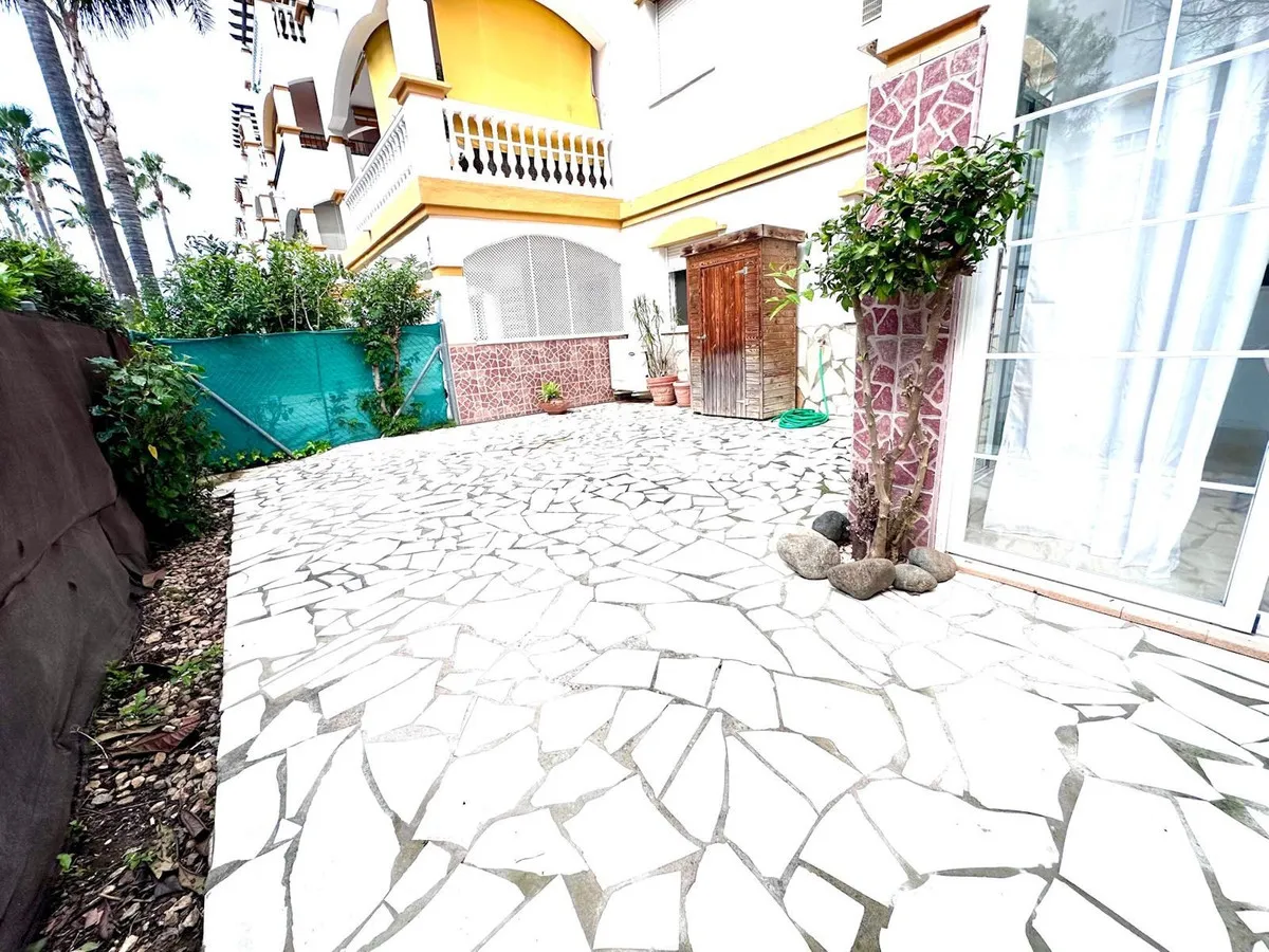 8266a579-91f9-4510-b3d5-3deeafea0638