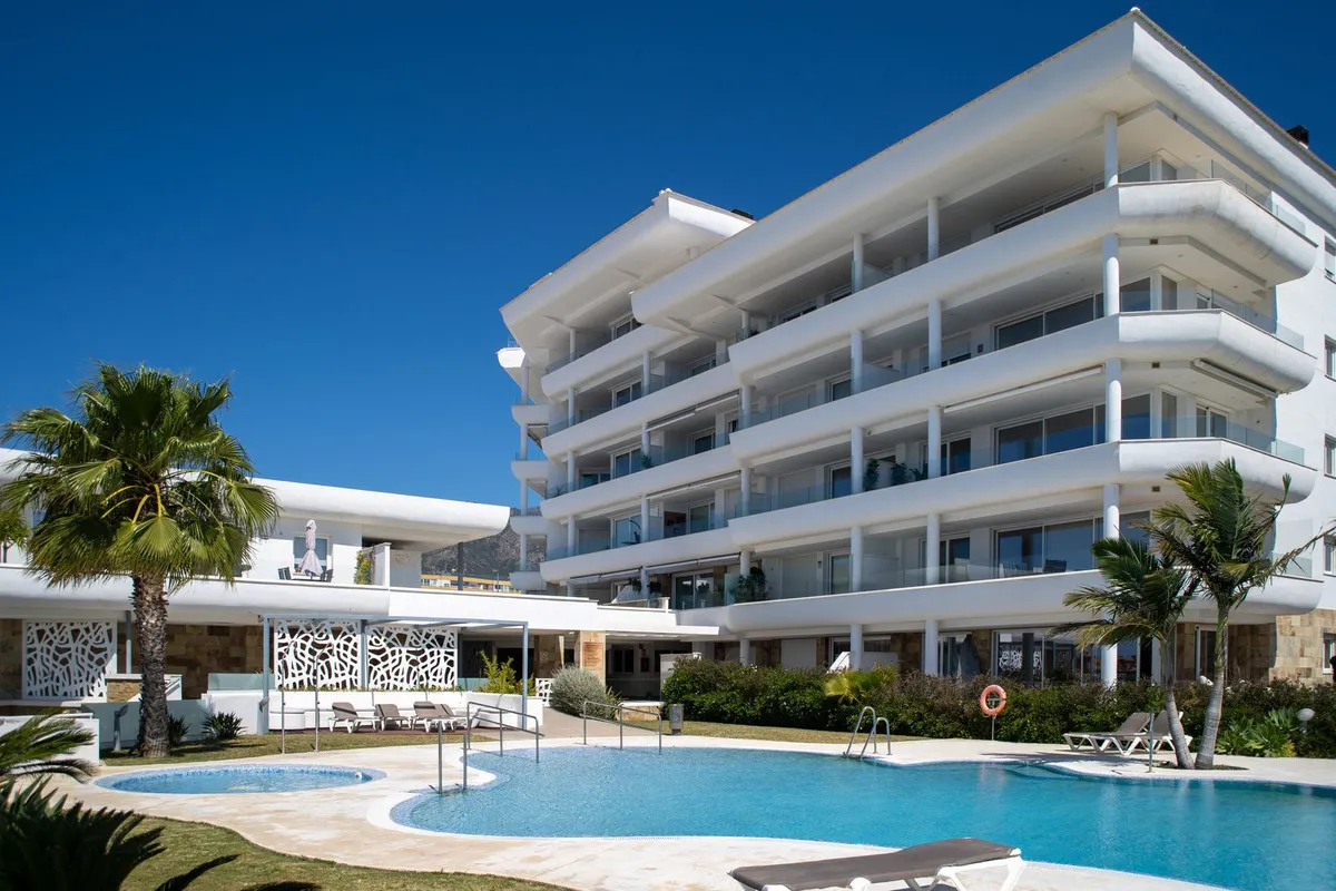 3f7cd6e2-2326-42d4-99f2-f5b00597c967