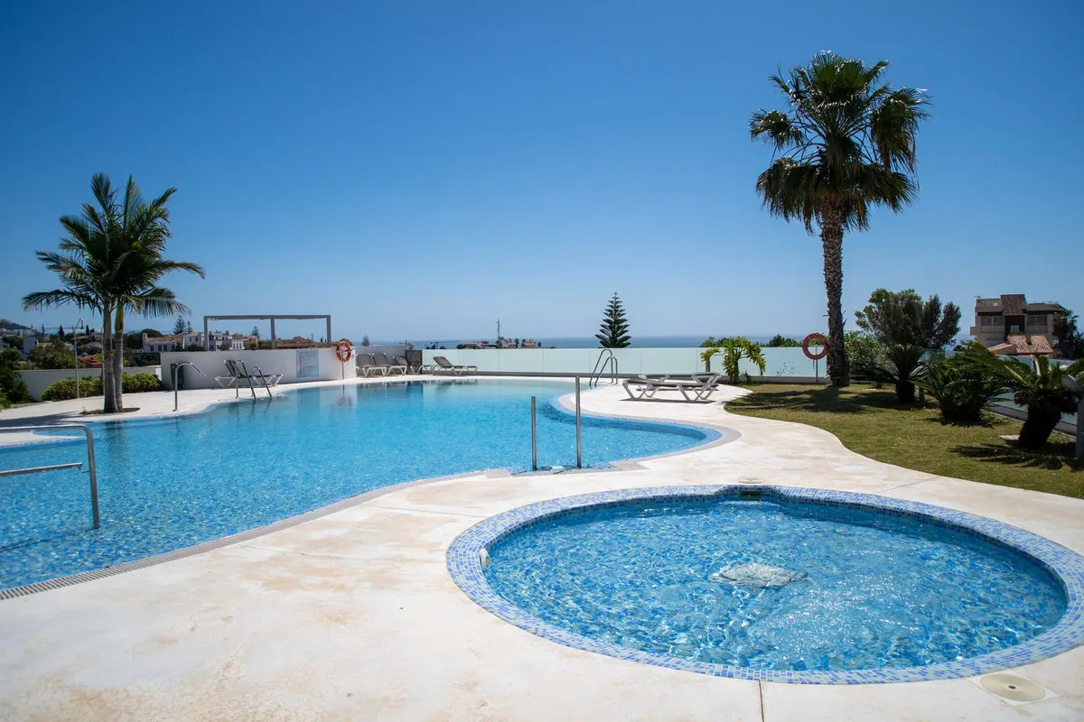 a391af5b-ae94-48d0-90dc-f719bd2c3186