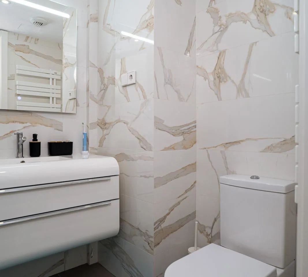 b0cd6abc-8ccf-41a8-8612-86c57f9b5df4