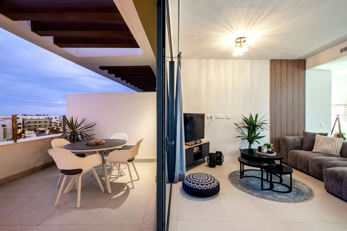 02f5bfb1-1177-49b3-9ee5-e409200631b5