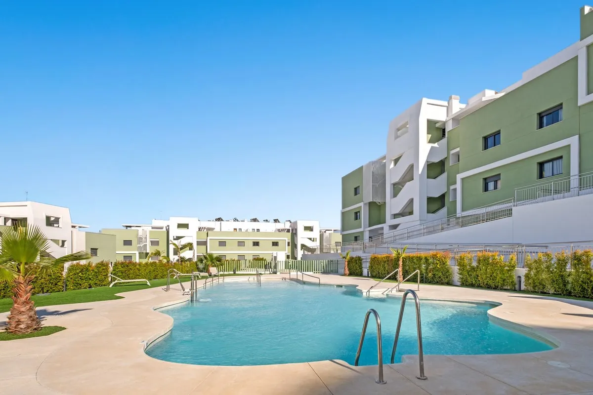 0420bd7e-63bd-468d-acb1-d9364375c9ef