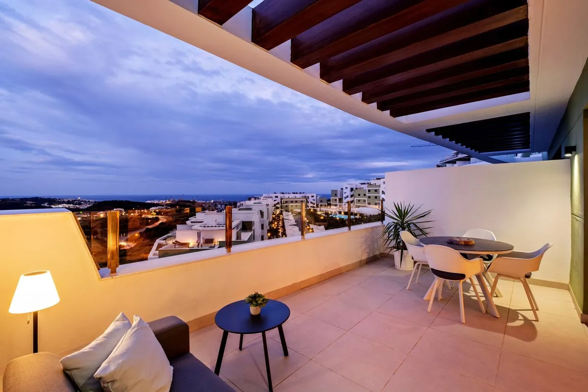 084559fe-53a5-4455-a8d0-d4b87e713ac7