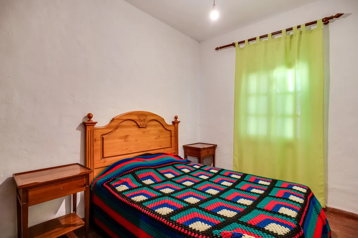 27206fa6-3847-4f51-9c08-dd651f3aee55