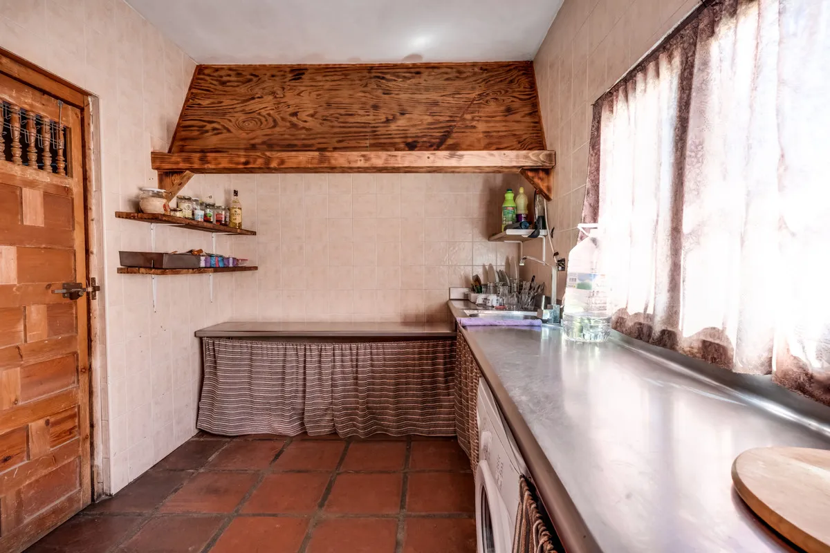 7e8ebbde-8069-43a3-8391-164be72a31b9