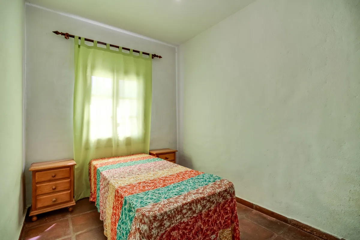 c9980f25-2a55-45d6-8bac-5c878b186e14