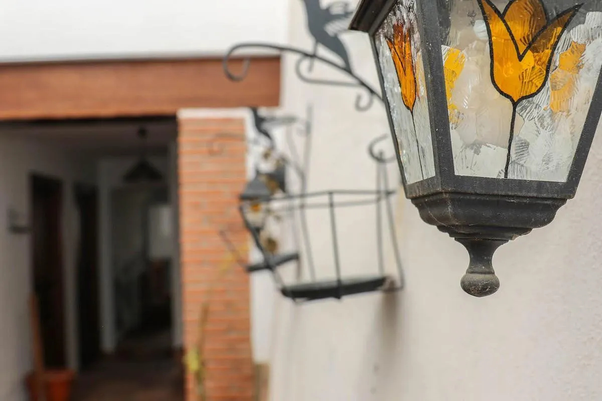 18f4bbcc-fd59-4dfa-81f9-f35dd04028b0