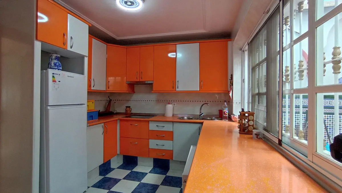 b151436a-2cb5-41b5-801b-10eca3e85657