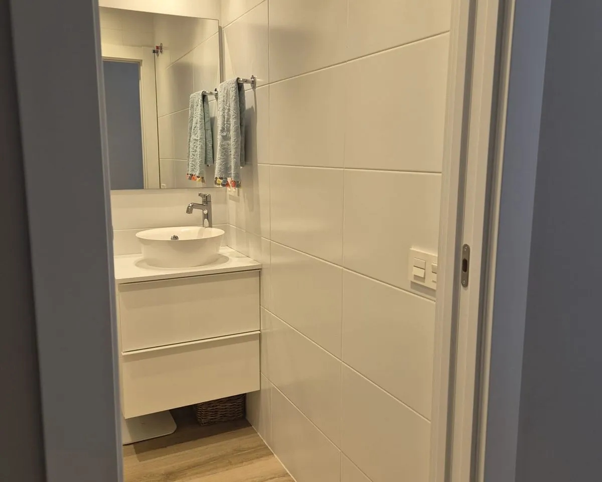 5e79961f-a6fc-46a5-8669-5e841c1d5479