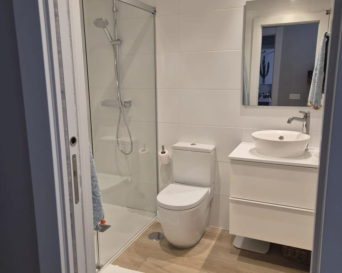 6e783c88-da19-4d3f-b97d-23a65078a892