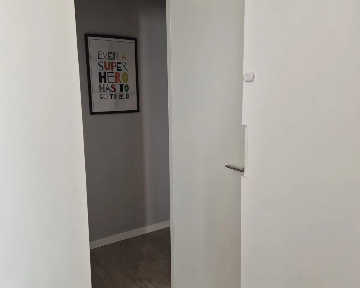 dfc6468e-cfc3-49d5-a92d-1f2b81df18a2