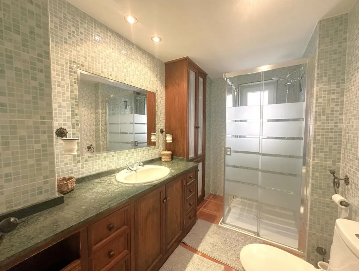 38b1c31b-0dcd-42d1-b172-bcb1b028a668