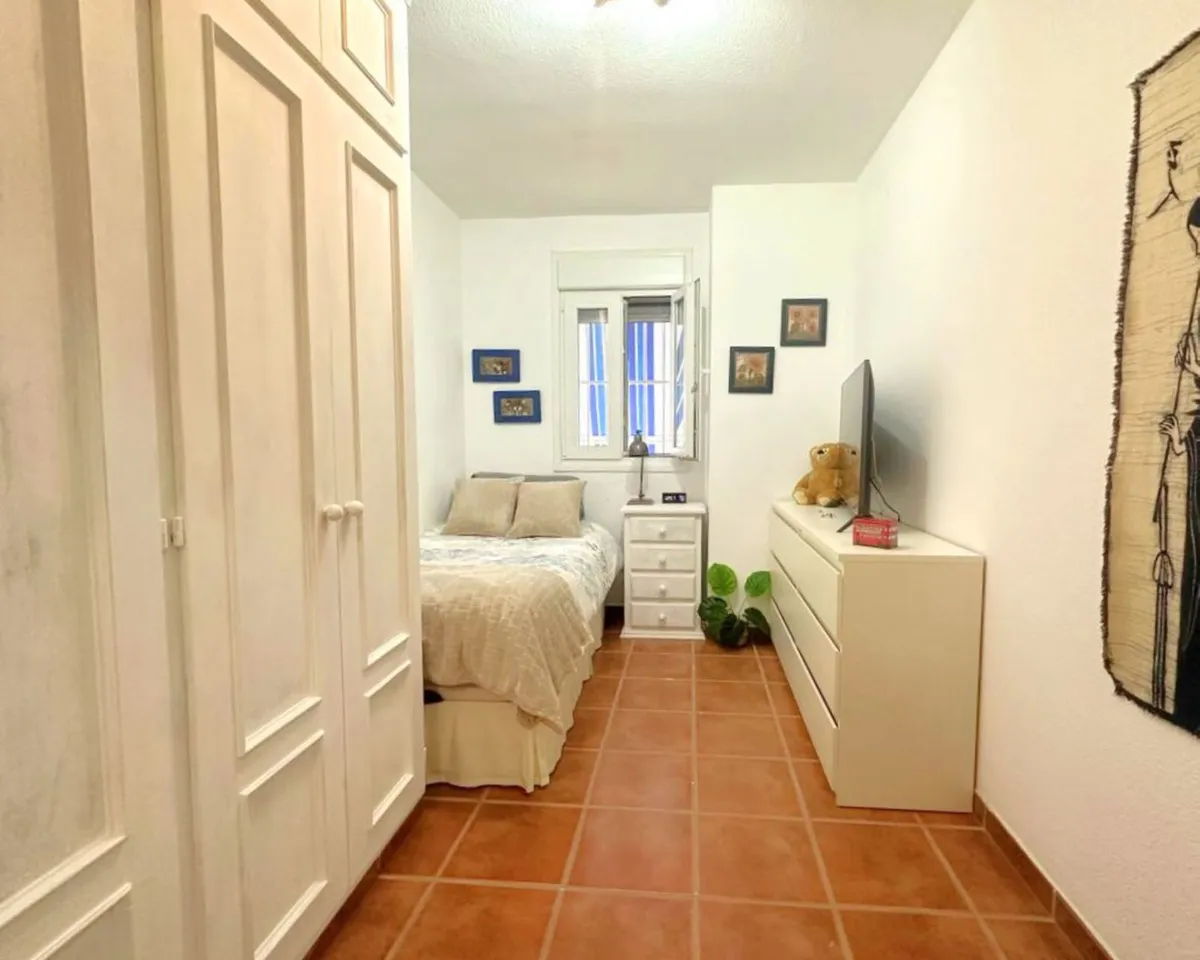 c04446df-8848-4b18-82e7-17888ccd9f45