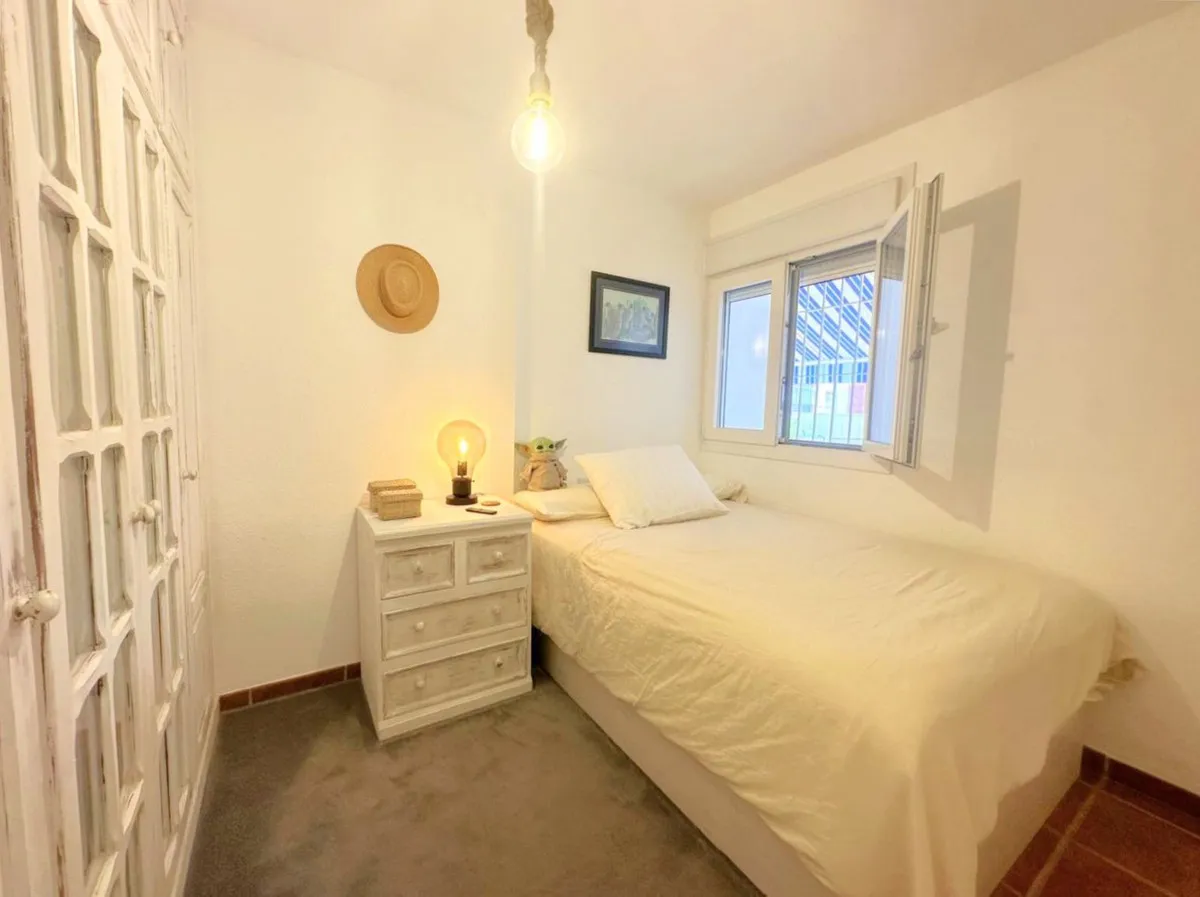 dfb6ab2b-fc58-44e4-9125-74e0d141e67c