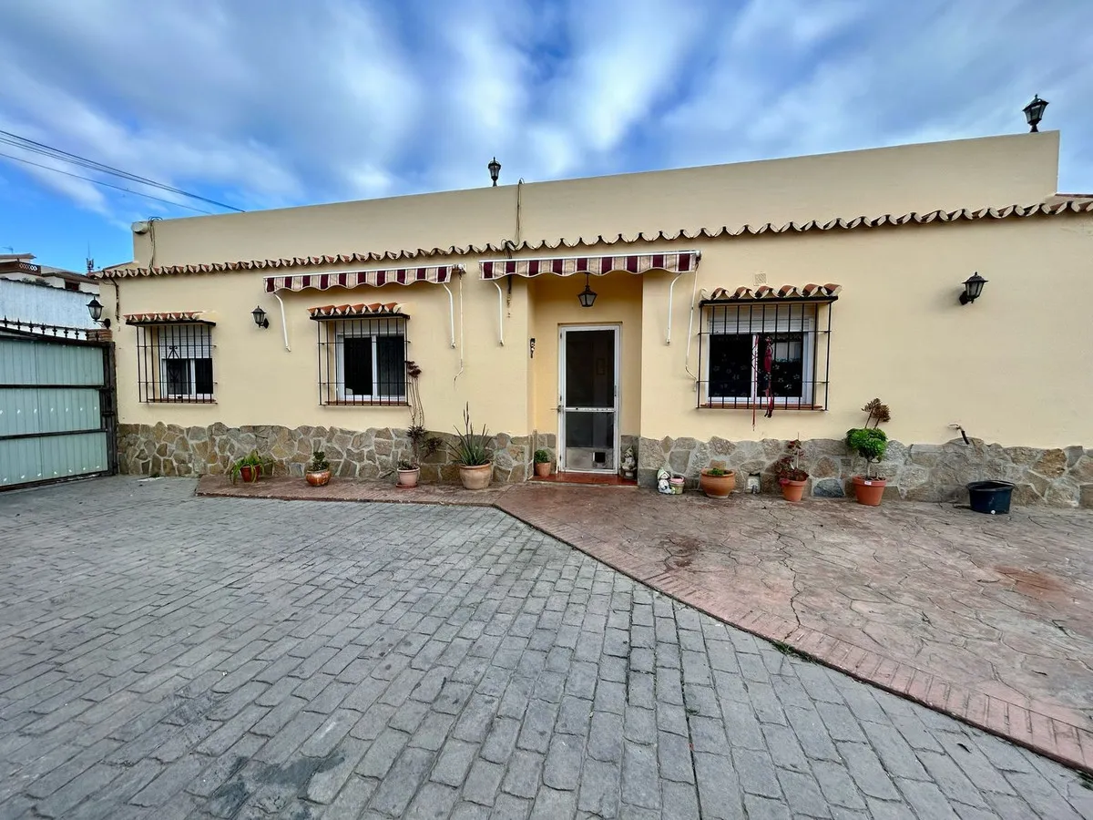 31c25653-98c5-47ad-9660-d11e59a19577