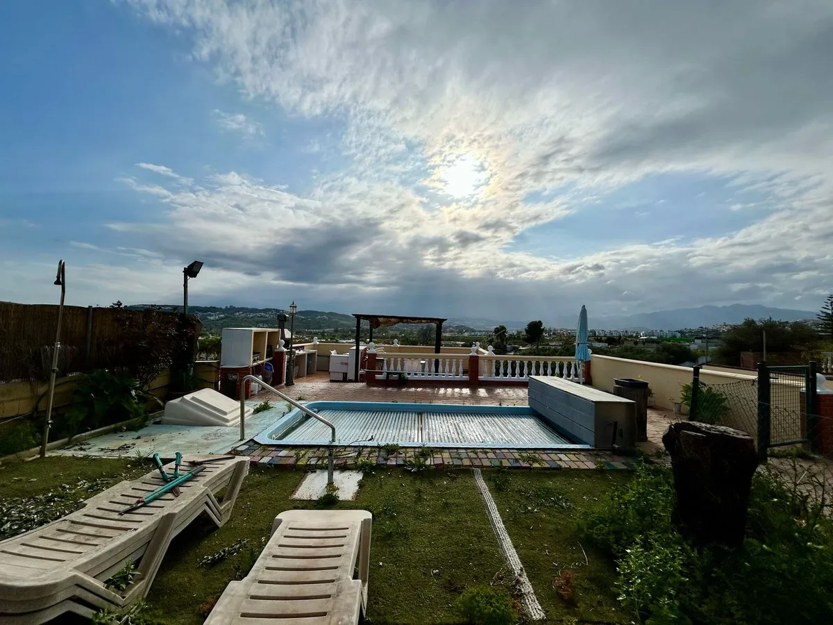 35eb1bf3-24fe-44fd-8bee-28540e18579f