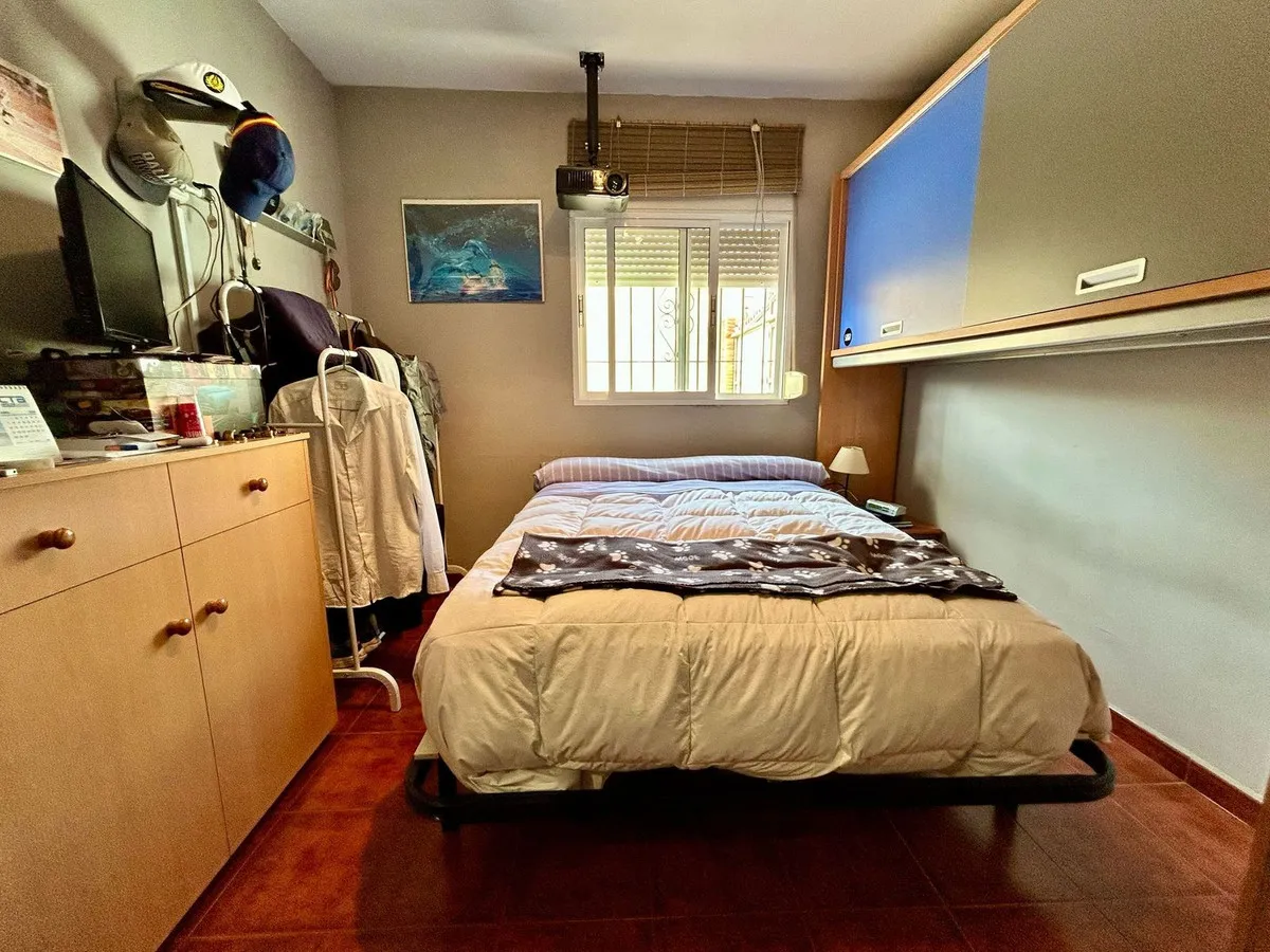 64eefdb0-e49a-4e52-829c-3f992d01aa33