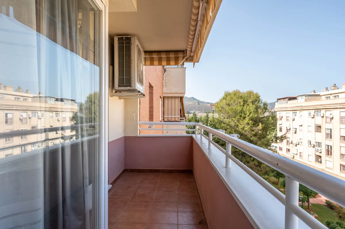 61afbd28-8f0a-4b48-83cd-05a541034f2b