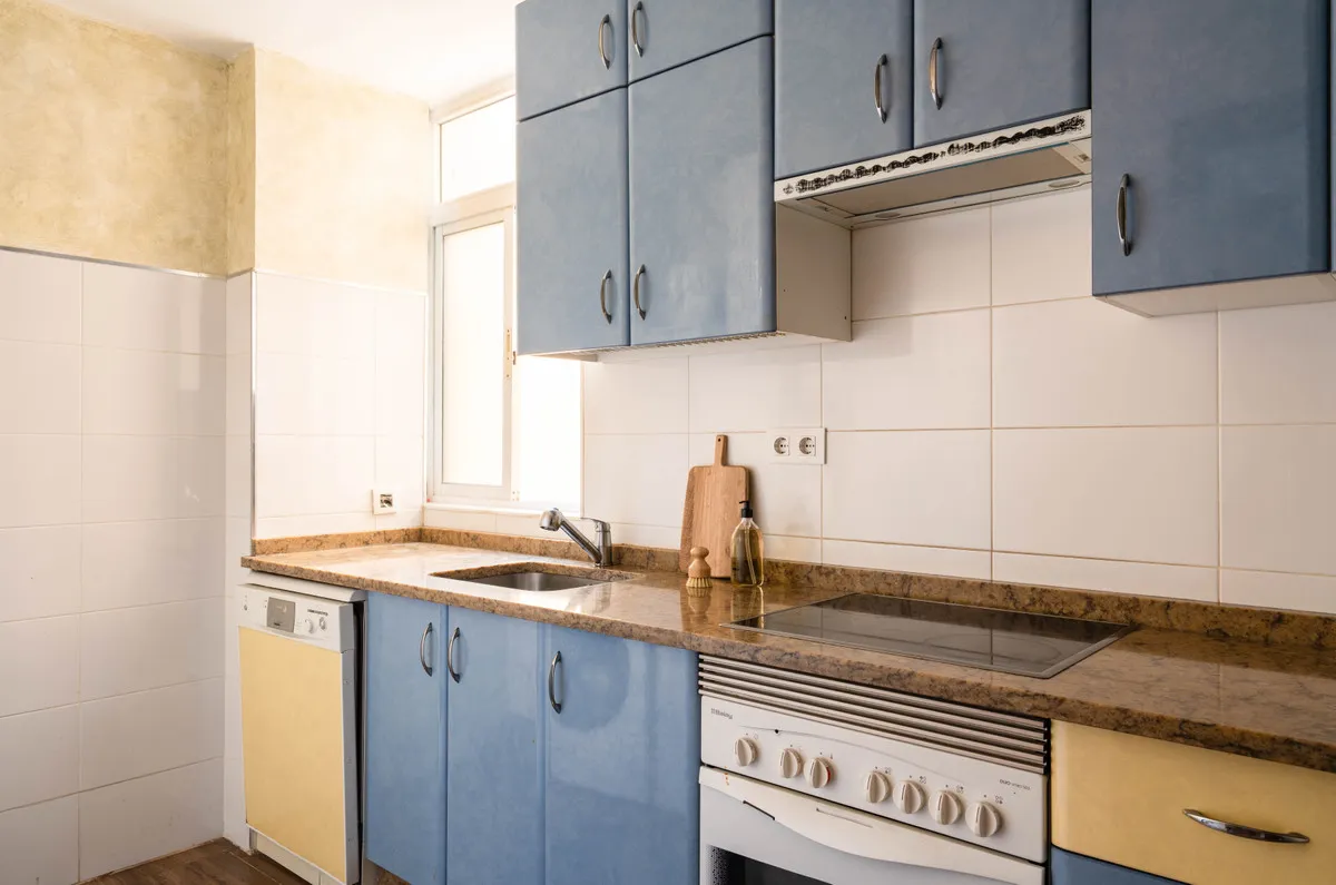 aa3303b3-8f6d-46be-a249-3318588a9fd0