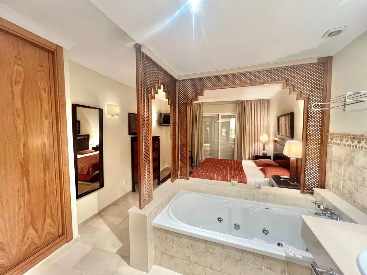 1e108cc2-ea3b-4783-a72f-44b35b5886e4