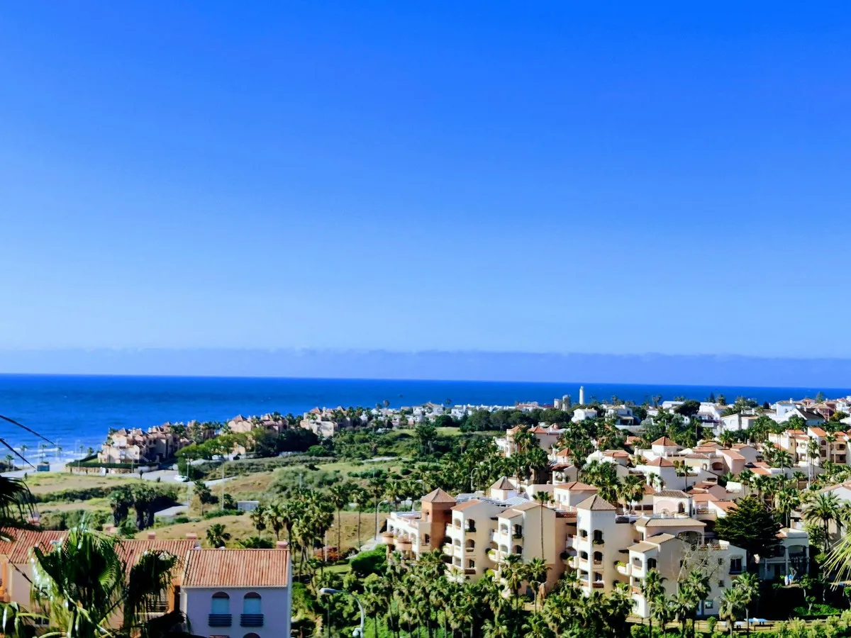 255ff50b-ce9a-4143-82f9-92609a618477