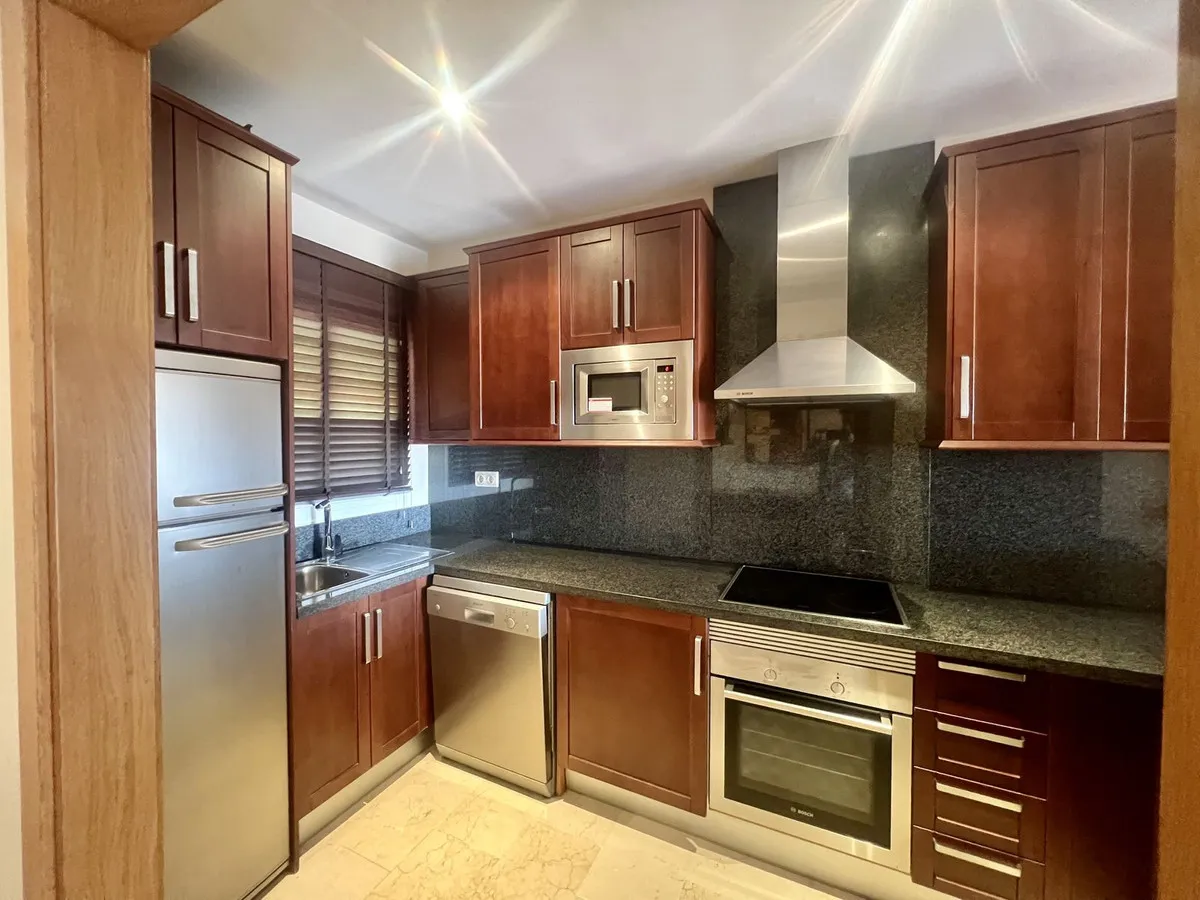 261e753e-0bb2-400f-b046-d052b6700501