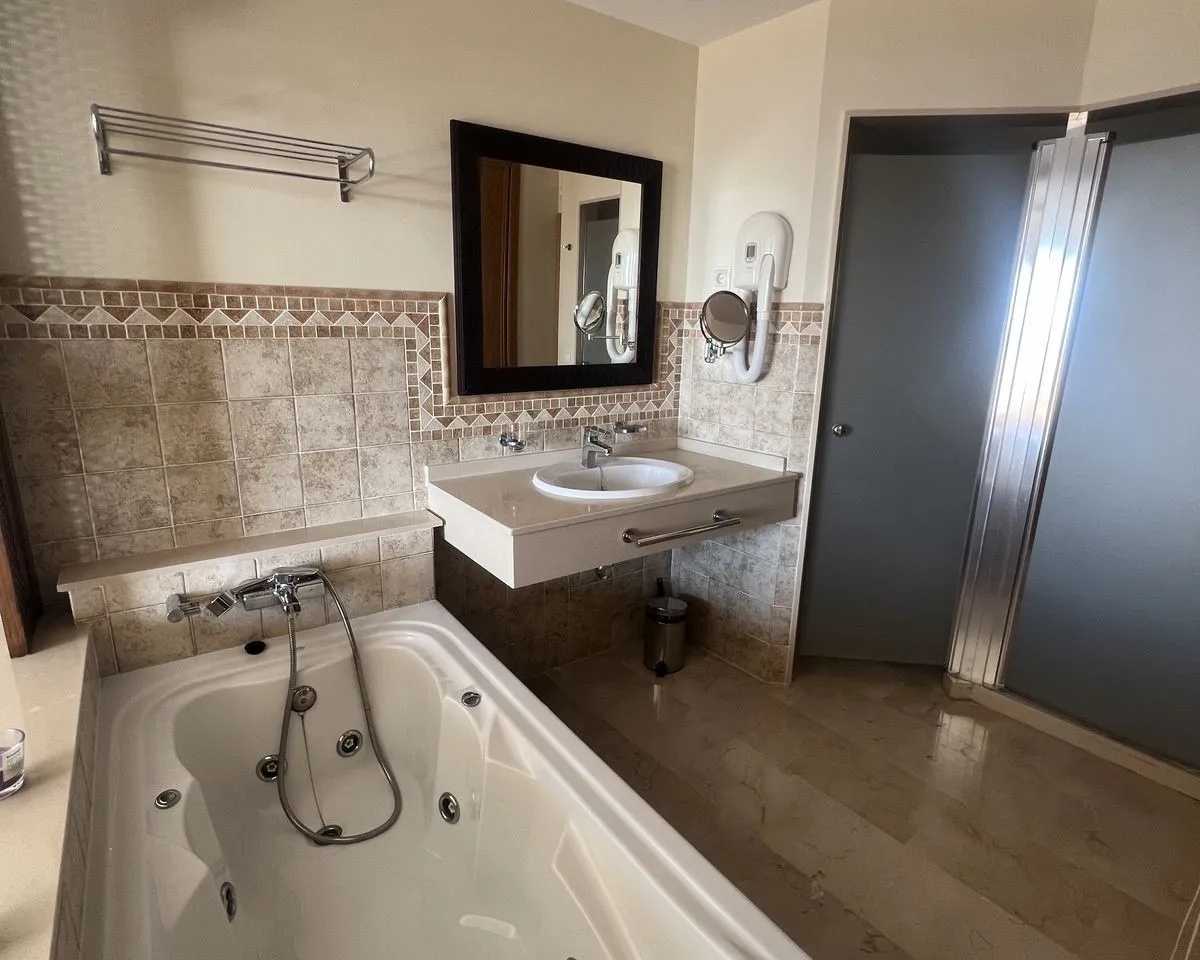 745015af-05ff-4f9d-ab52-0dd5654c077a