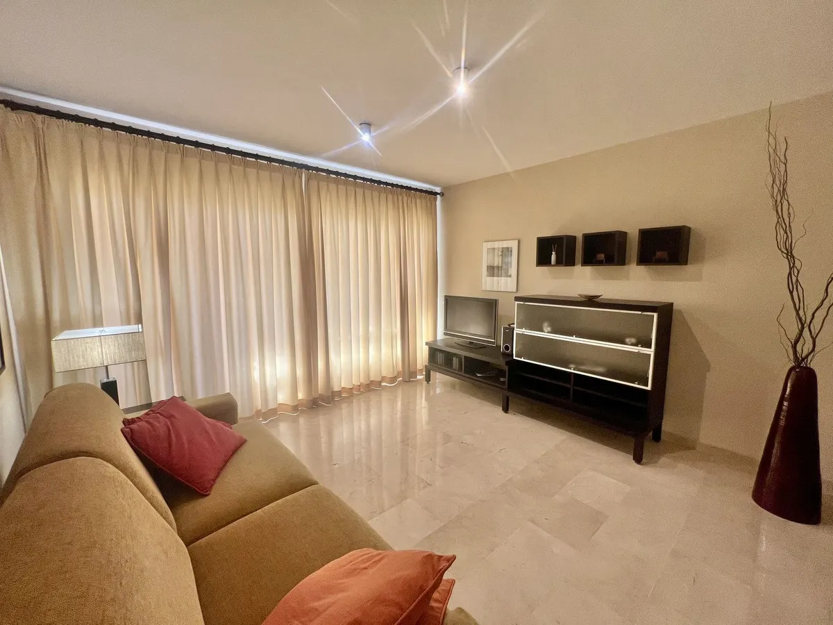 af106ba6-ba4e-417e-bcf4-c08f791fbd09