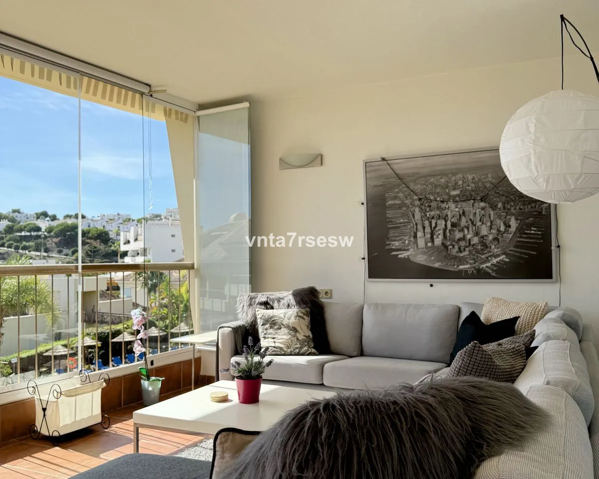 b67434e5-ea73-42ad-afd2-2c691a9ab2e8