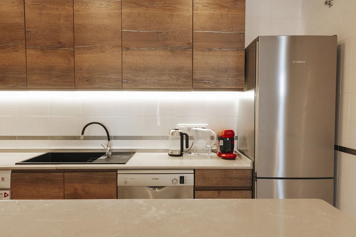 0b387d72-c65e-404d-a695-15e552c2f4fb