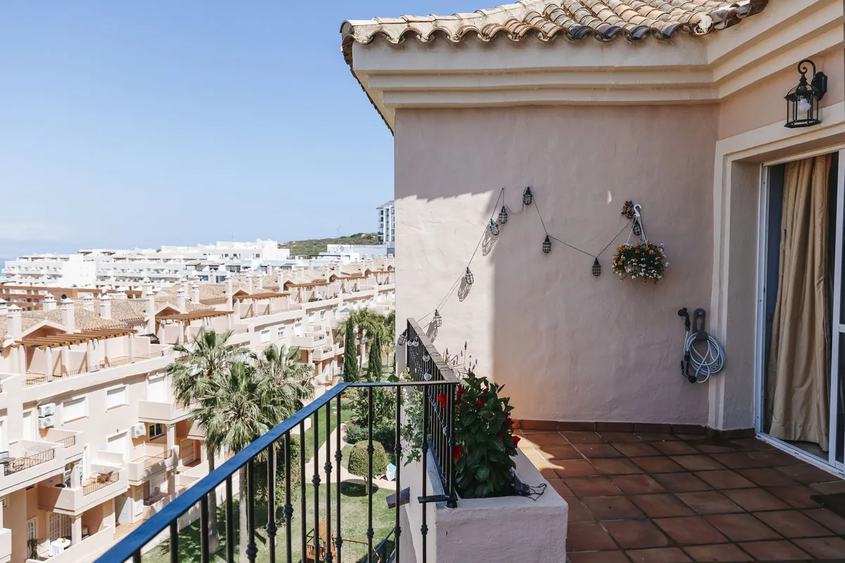 5f21add4-c52b-476d-b7dc-b6f11b7b7bb5