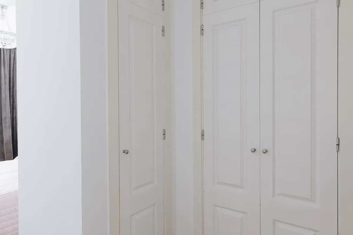 77e30584-0dc0-4fd1-98c1-32a1631964a1