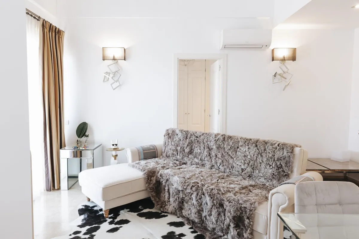 9d981417-90e6-48b6-bda3-6429e00f1f82