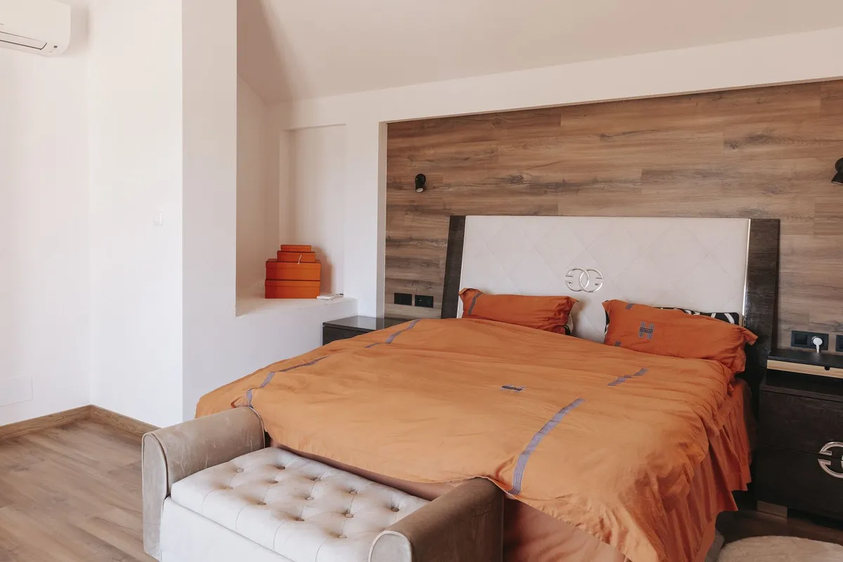 f0ca276d-2e3a-43b0-a2b4-e8698238fe75