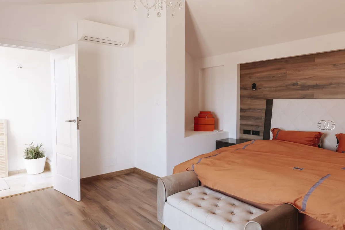 f1327574-5caa-4c32-9d85-0ea0ba12117e