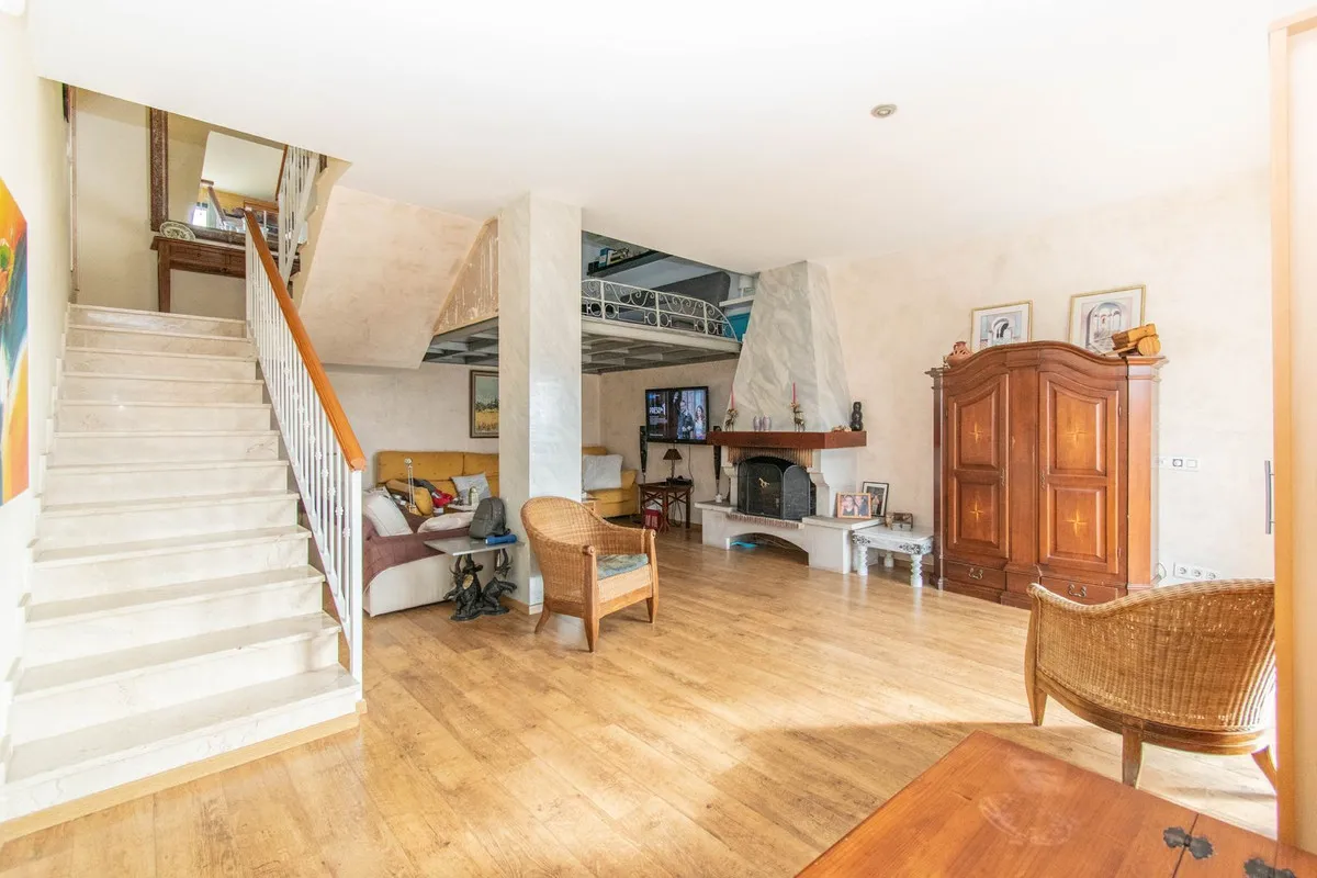 e4809c74-a558-478a-800f-e91b22c5a399