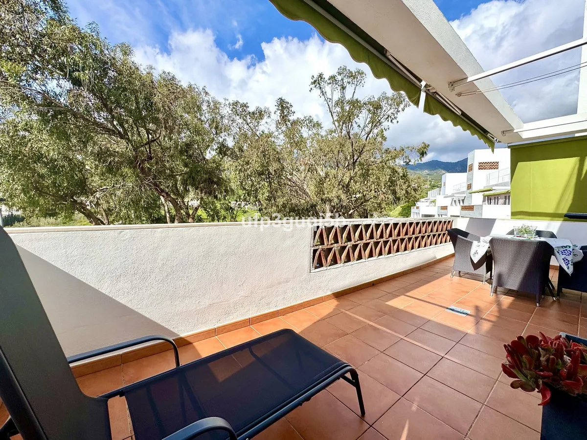 16eac3f5-2eaa-4ea5-8225-53e007d7ed8d