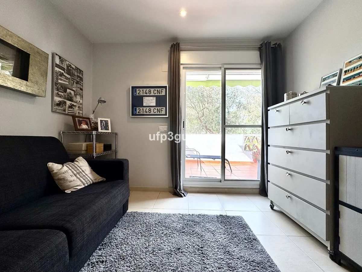 4aef6ae4-1fab-4442-9f0b-ea84c683864b