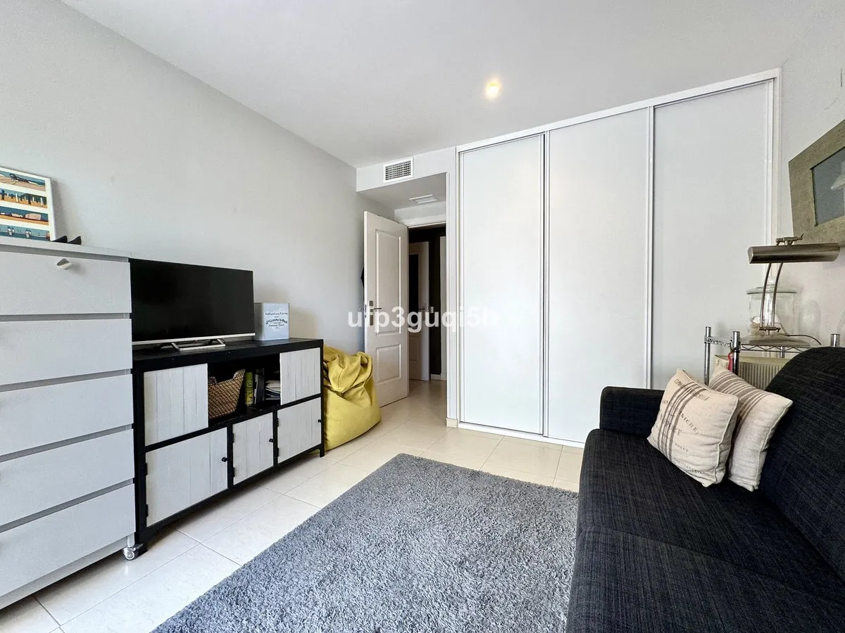 6992a416-fb19-4a91-80df-fb994e7b353f