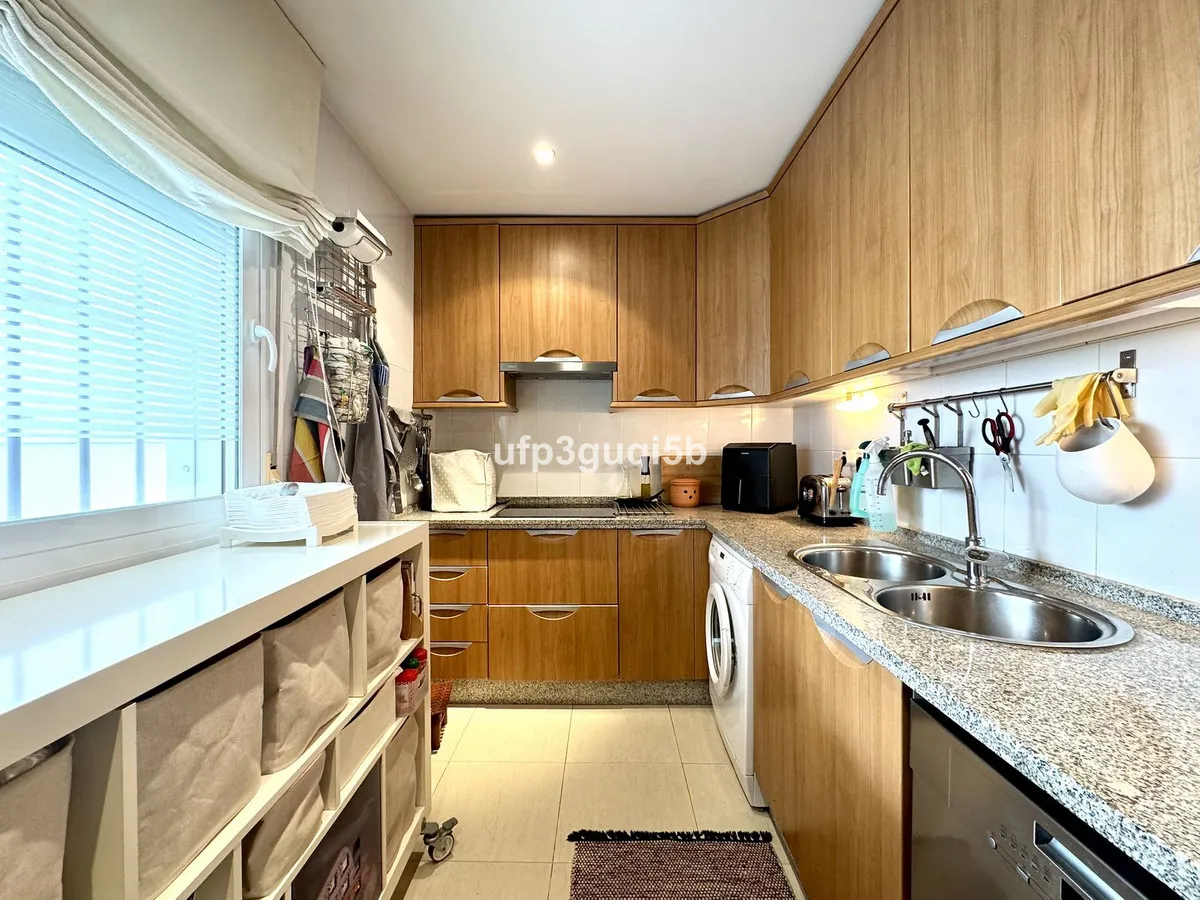 b665dc24-7669-4504-99cd-b58517275db1