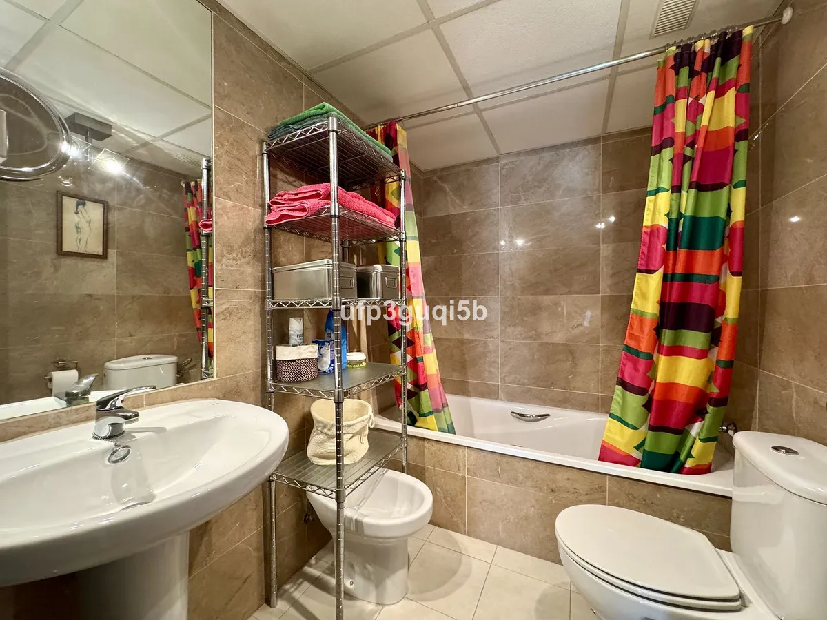 c27184ab-cf9e-48fd-aba7-4165ac122039