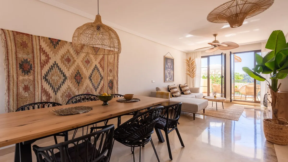 07f96866-05d6-4a4e-8b34-3eff46582cab