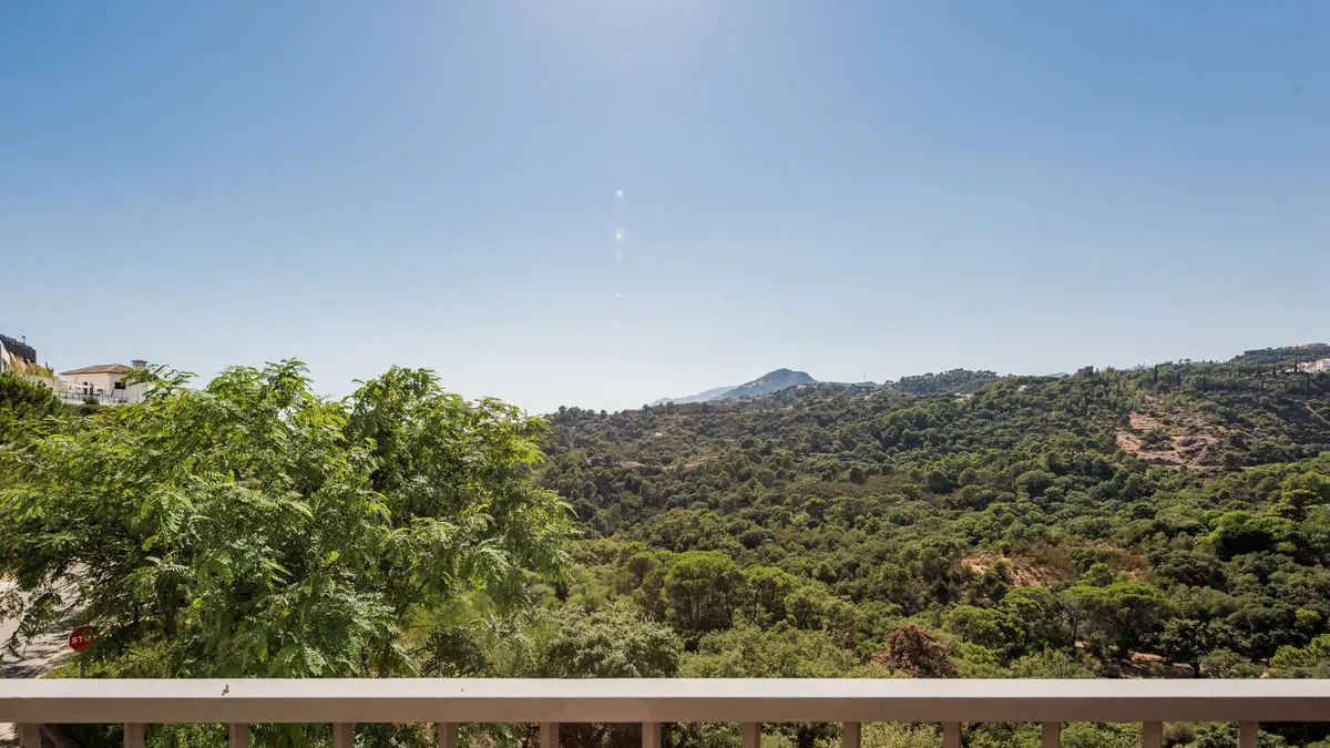 e31eafb7-fa6e-4a06-824b-d54f96868f52