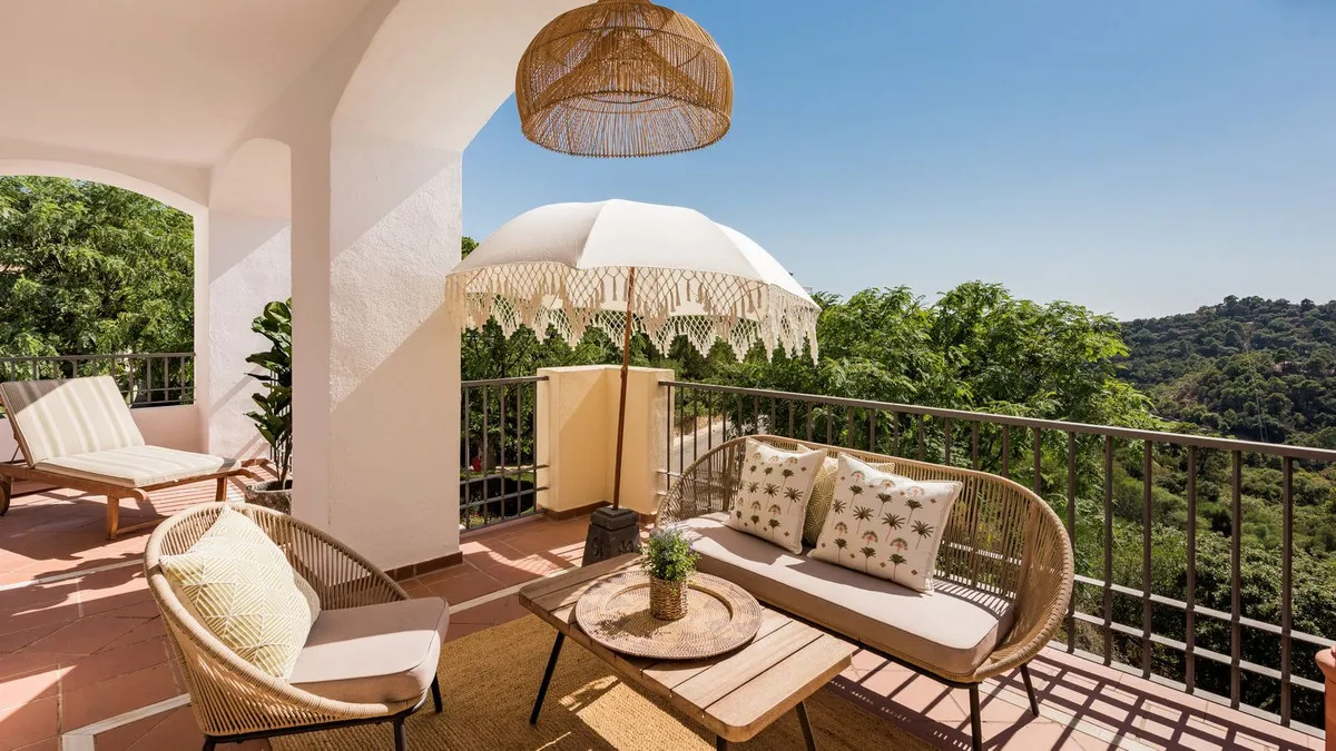 eb5e0804-5f32-4e12-9125-56a7925be452