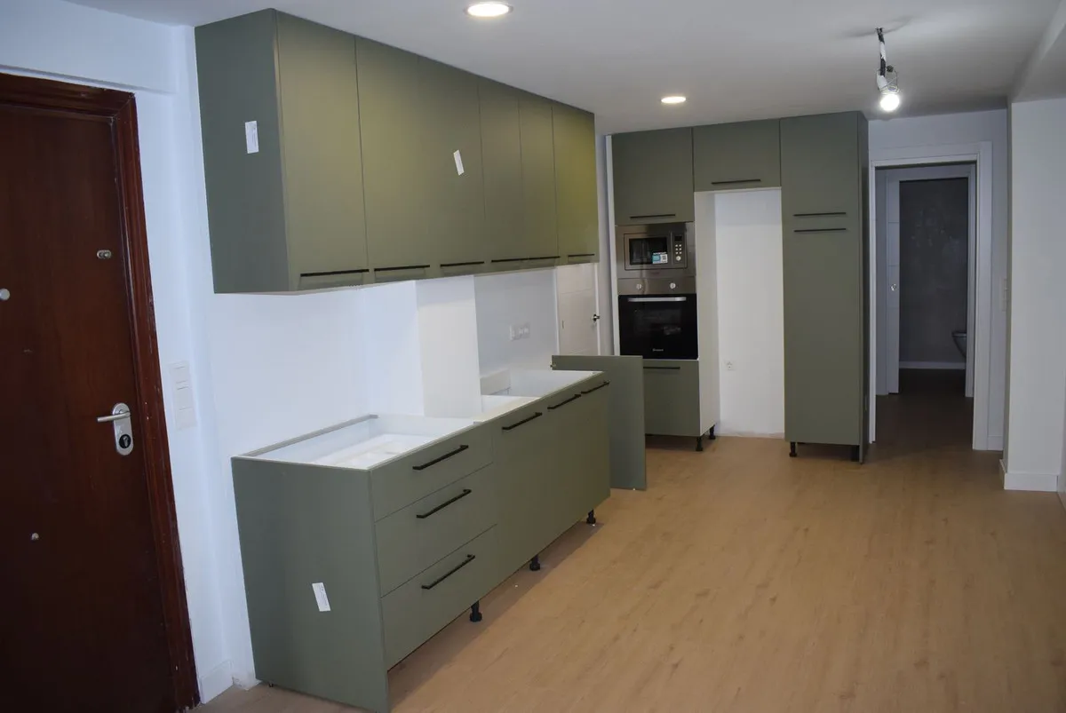 29d90bf5-3dec-48ef-b077-00f334cf200d