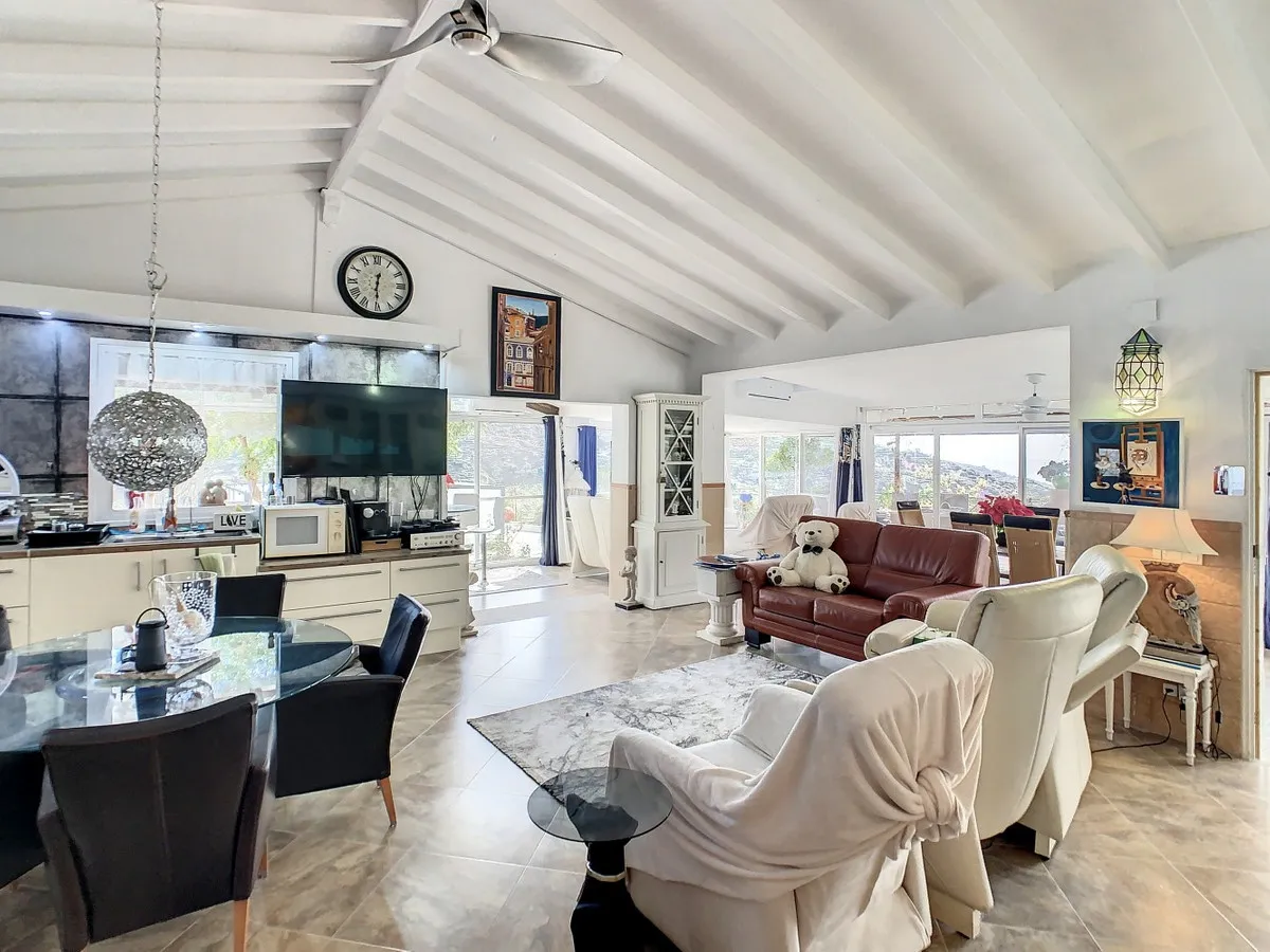 98517dd6-ddee-433e-ac57-44b851a7ccd5