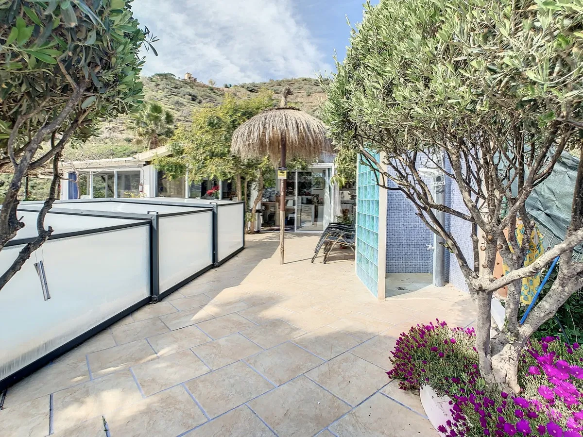 9a61416f-b2d7-4d94-b687-4aa699f862e3