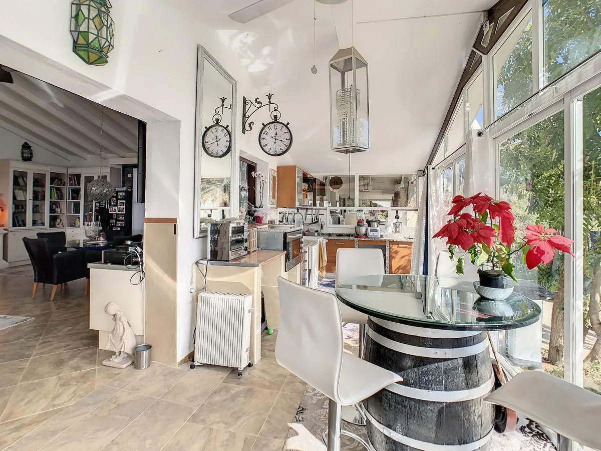 d2a0dd03-1ae0-4b28-81ee-d71cc449a848